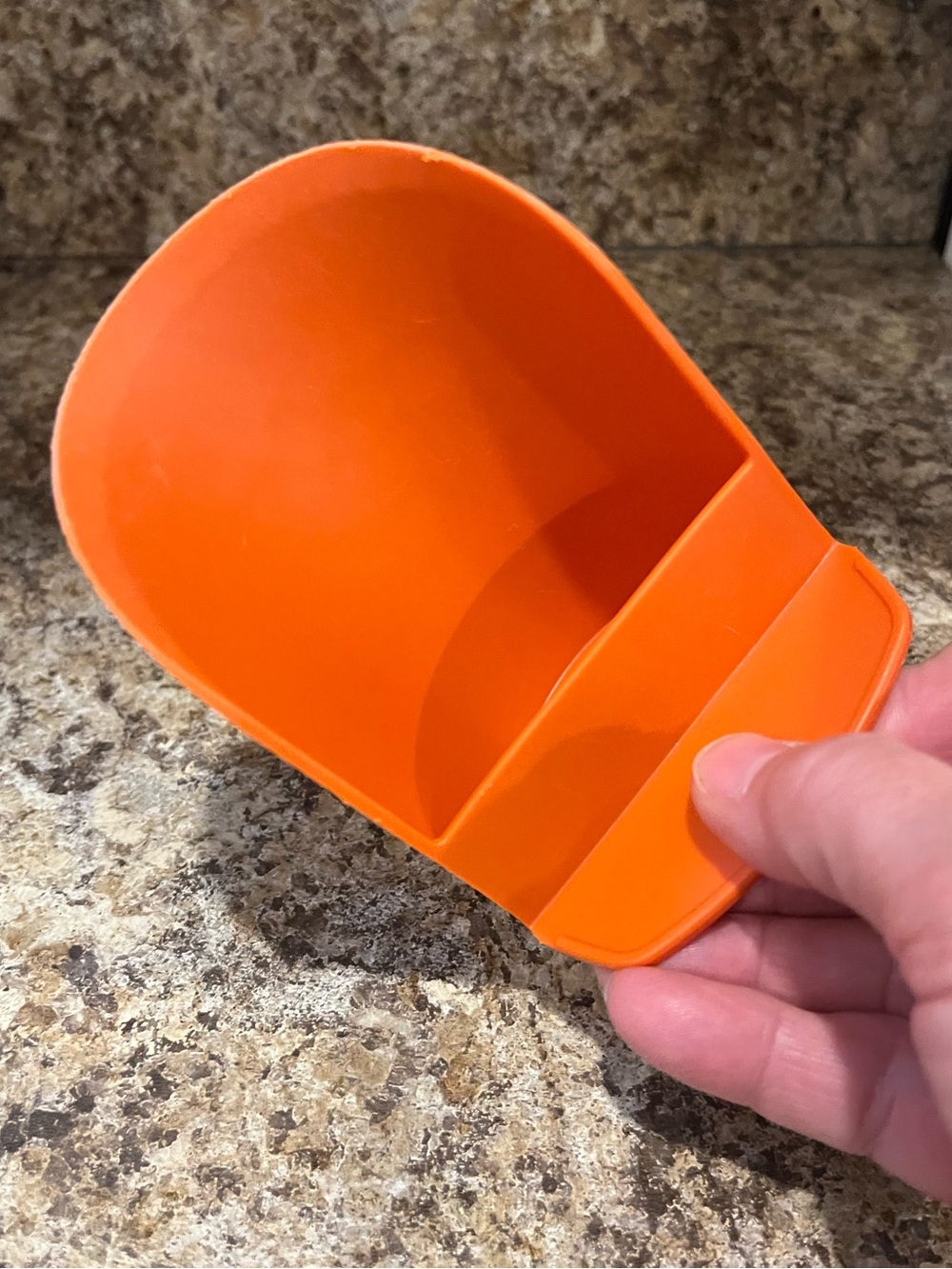 Vintage Tupperware Rocker Scoop Orange - Picture 3 of 13